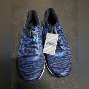 Men's Asics Gel-Cumulus 18 size 11.5